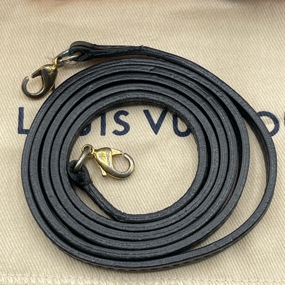 Louis Vuitton x Grace Coddington Catogram Eye Trunk IPhone Case Collector’s Rare - Picture 10 of 16